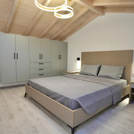 Anna's Corfu Escape 3